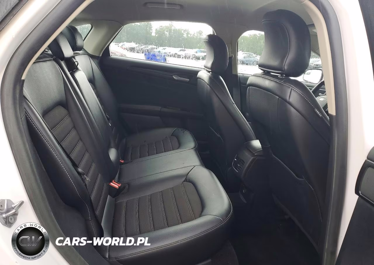 2018 Ford Fusion Se VIN:3FA6P0HD8JR153214 - 10