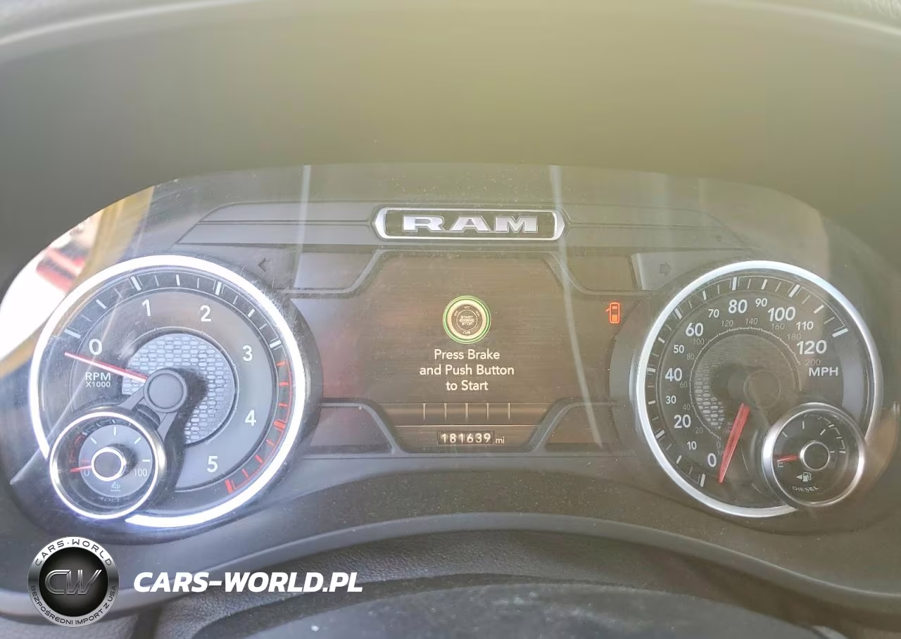 2019 Ram 5500 VIN:3C7WRMDL8KG648215 - 9