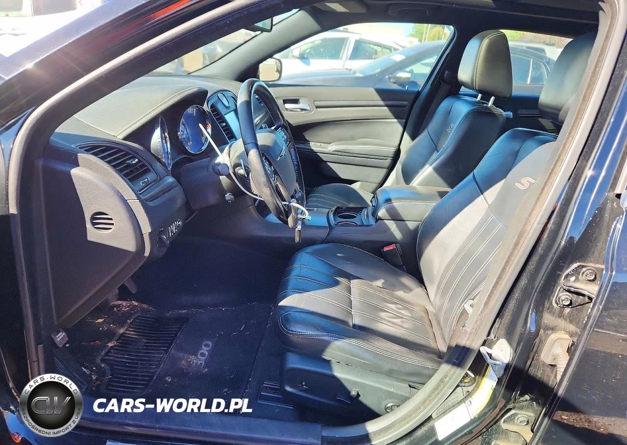 2012 Chrysler 300 S VIN:2C3CCAGGXCH160212 - 7