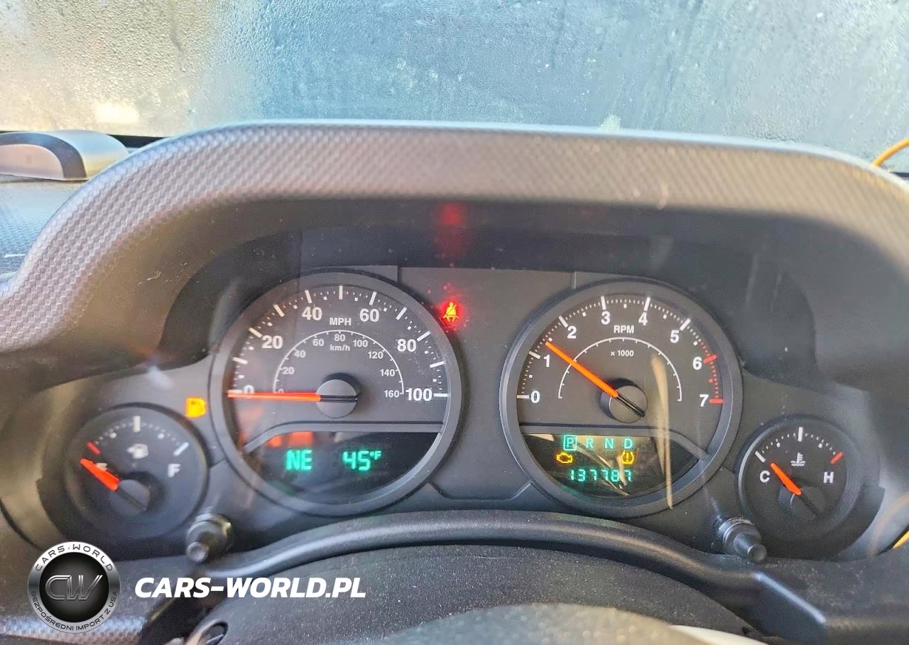 2008 Jeep Wrangler X VIN:1J8FA24128L589612 - 9