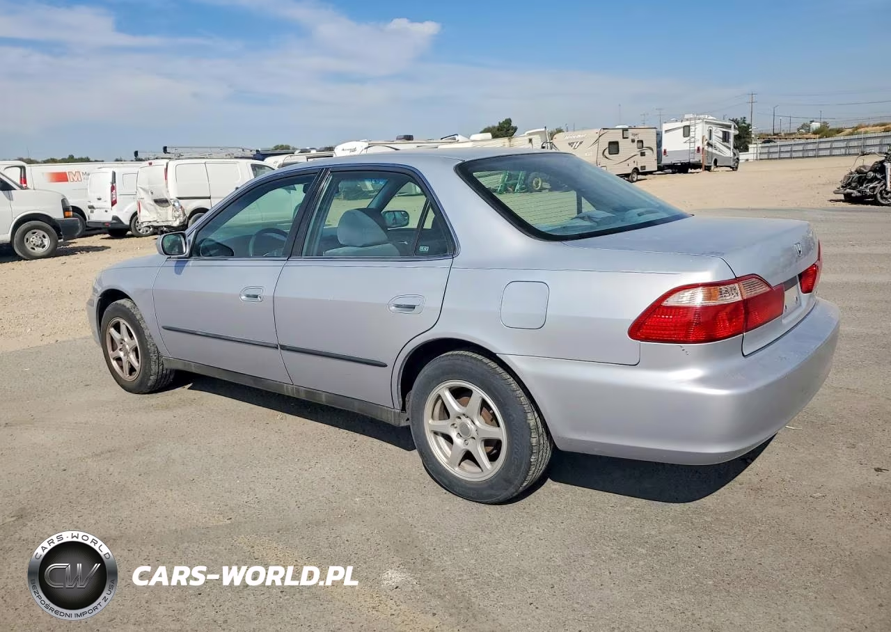 1998 Honda Accord Lx VIN:1HGCG5645WA035850 - 2