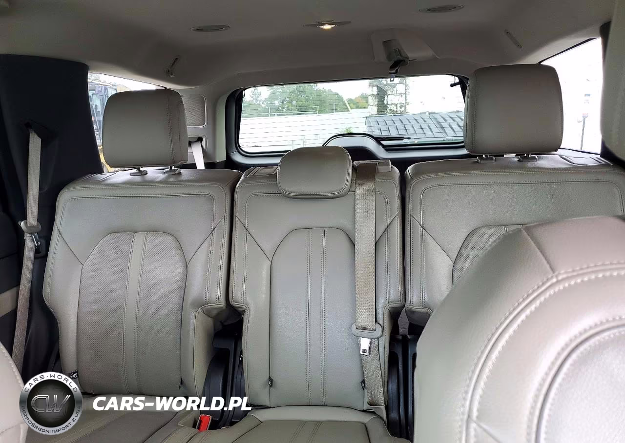 2018 Ford Expedition Limited VIN:1FMJU2AT1JEA36258 - 10