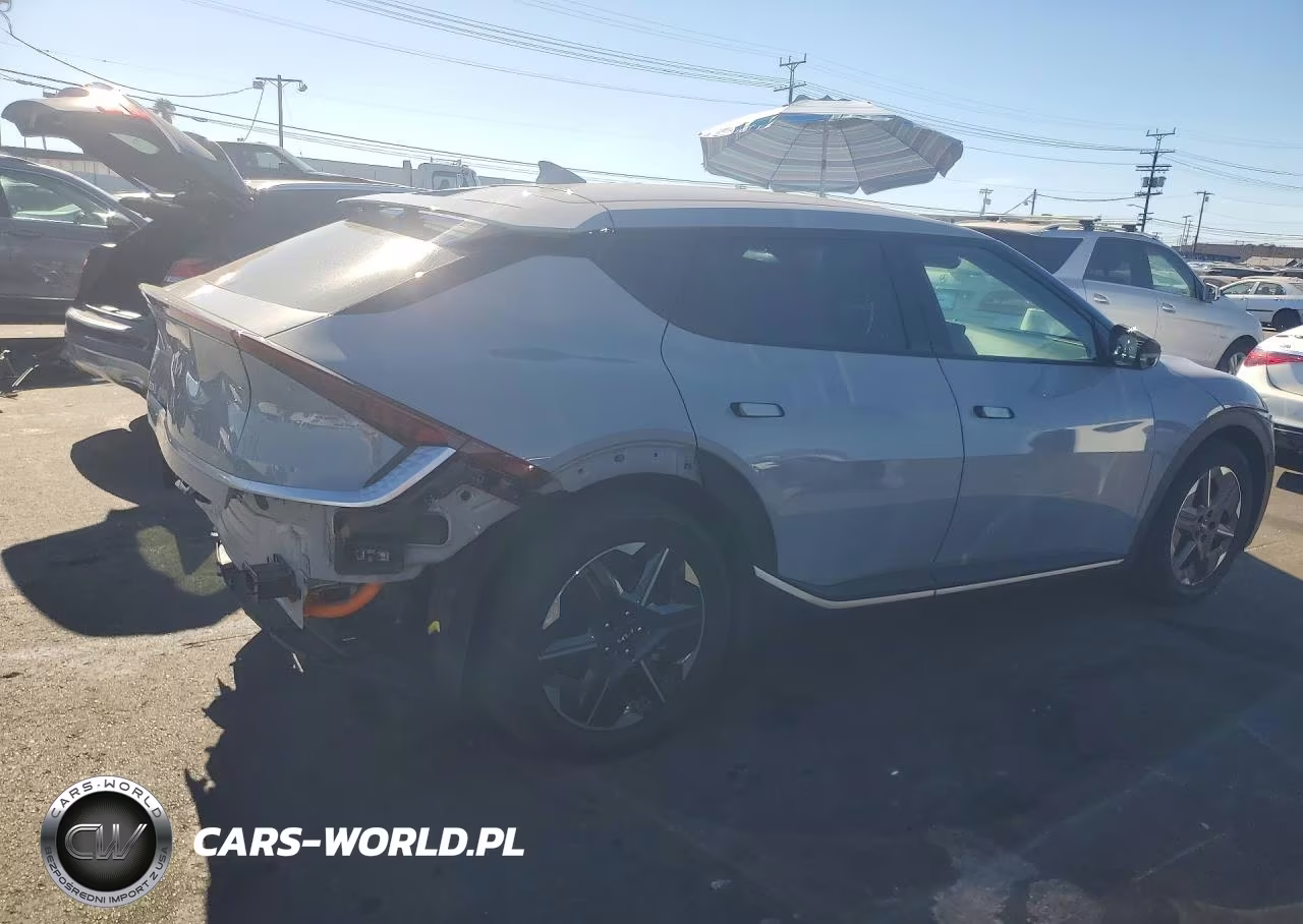 2025 Kia Ev6 Light Long Range VIN:5XYC34JA5SG010331 - 3