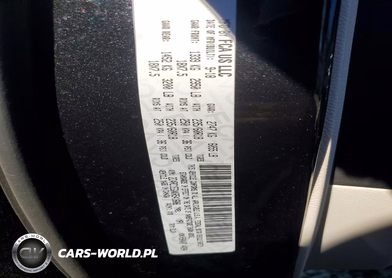 2019 Chrysler Pacifica Touring L Plus VIN:2C4RC1EGXKR541608 - 13