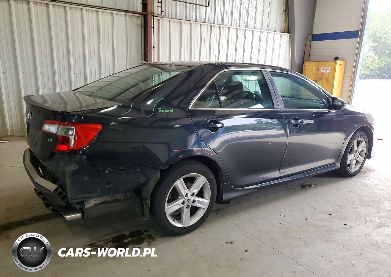 2014 Toyota Camry Se VIN:4T1BF1FK1EU460589 - 3