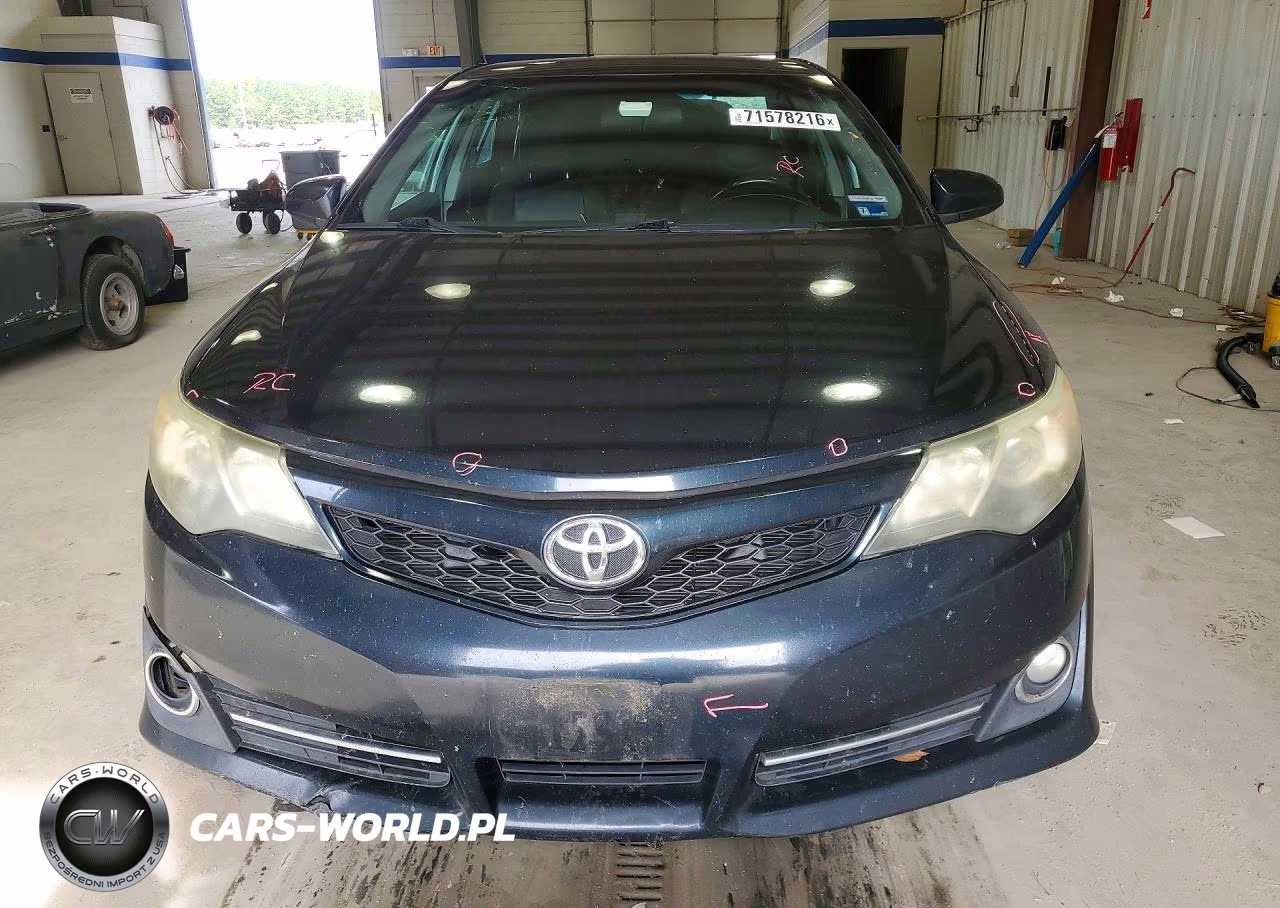 2014 Toyota Camry Se VIN:4T1BF1FK1EU460589 - 5