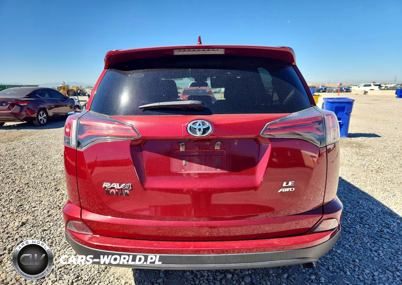 2018 Toyota Rav4 Le VIN:2T3BFREV1JW766090 - 6