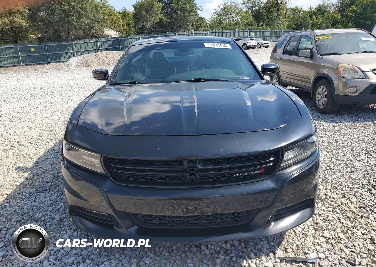 2019 Dodge Charger Sxt VIN:2C3CDXBG0KH643617 - 5