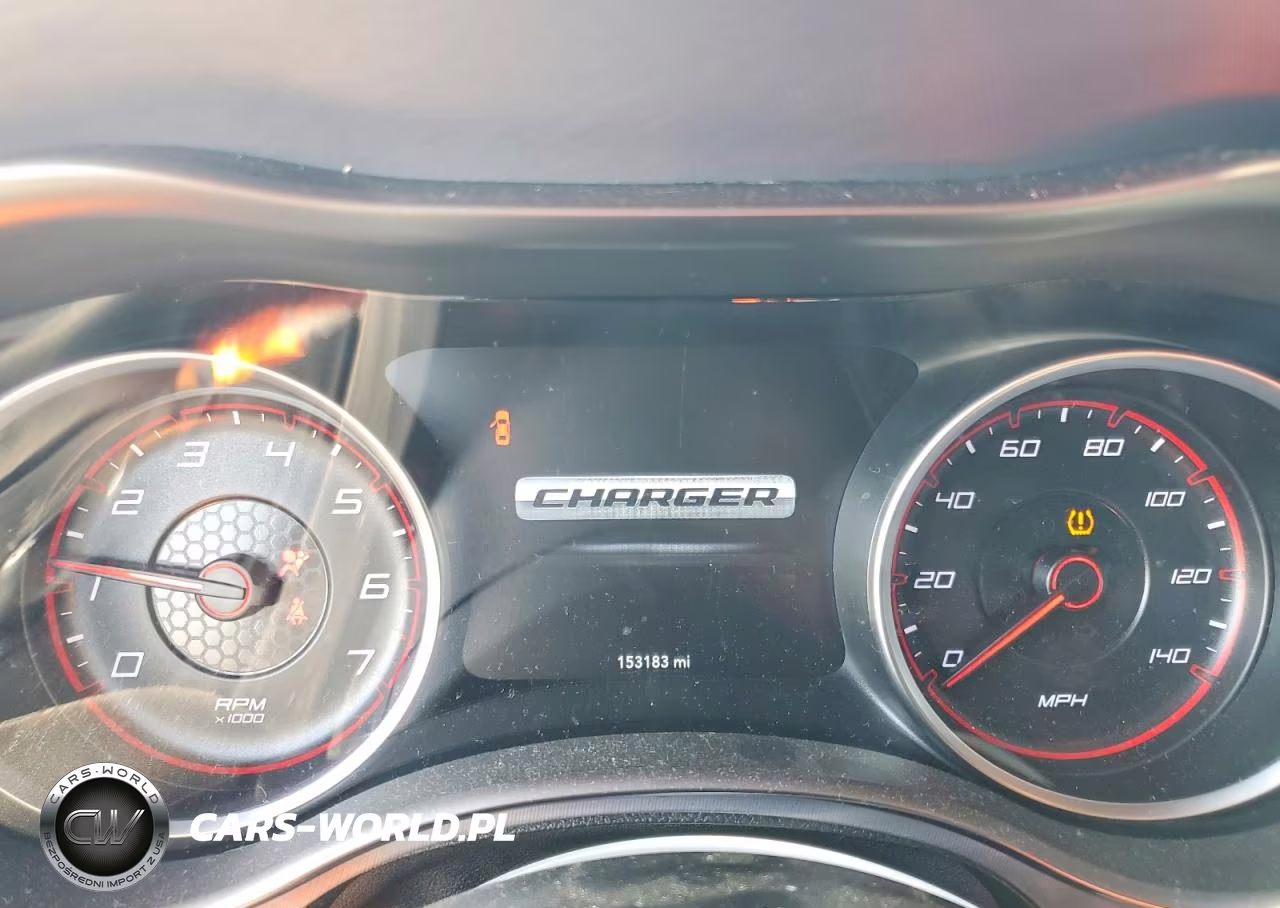2019 Dodge Charger Sxt VIN:2C3CDXBG0KH643617 - 9