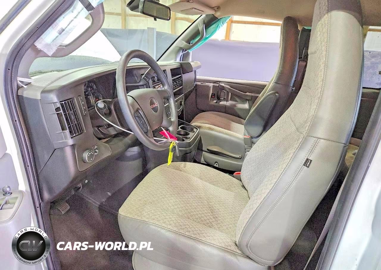 2025 GMC Savana G3500 Lt VIN:1GJZ7PF74S1104013 - 7