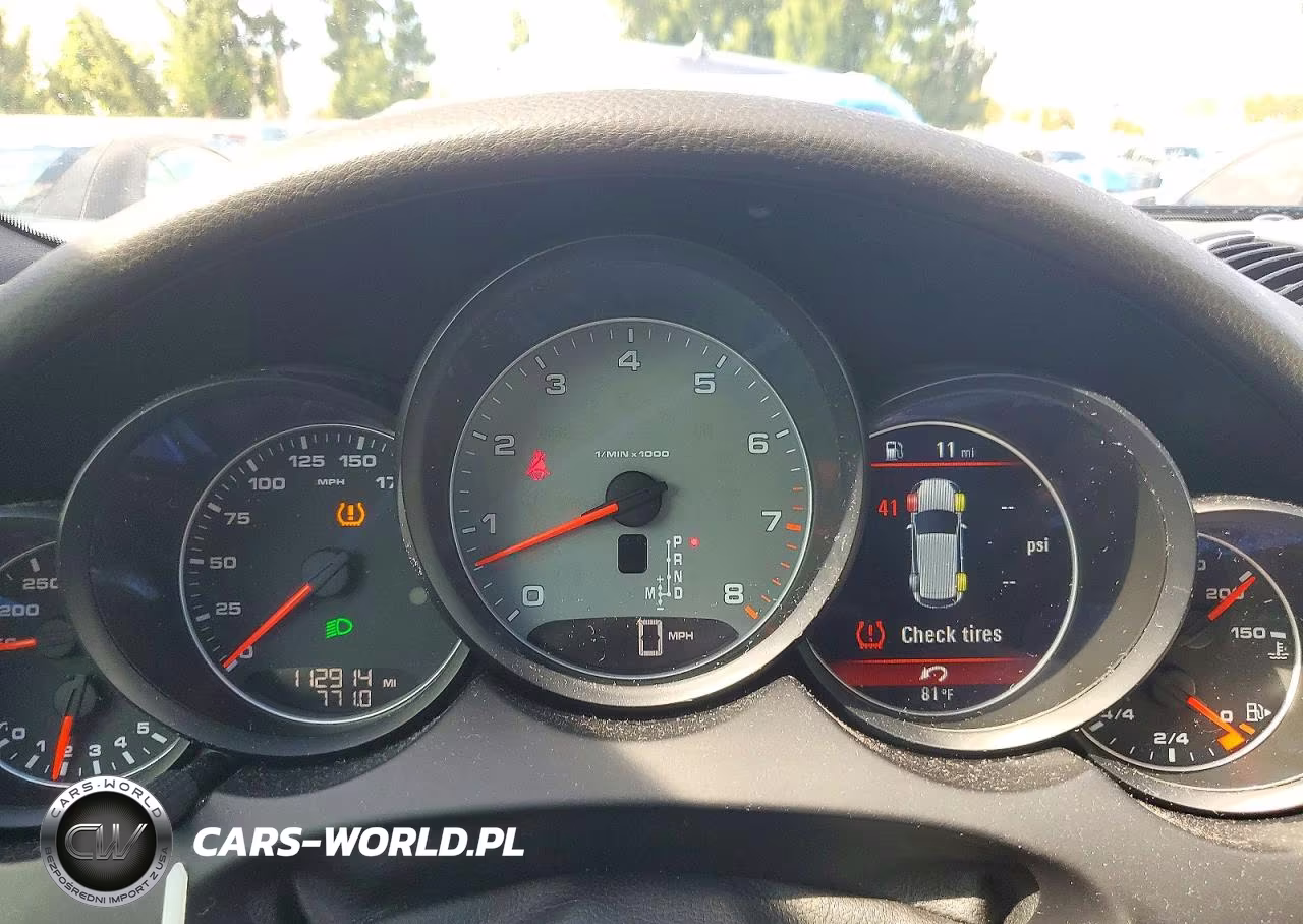 2018 Porsche Cayenne S VIN:WP1AB2A29JLA60870 - 9