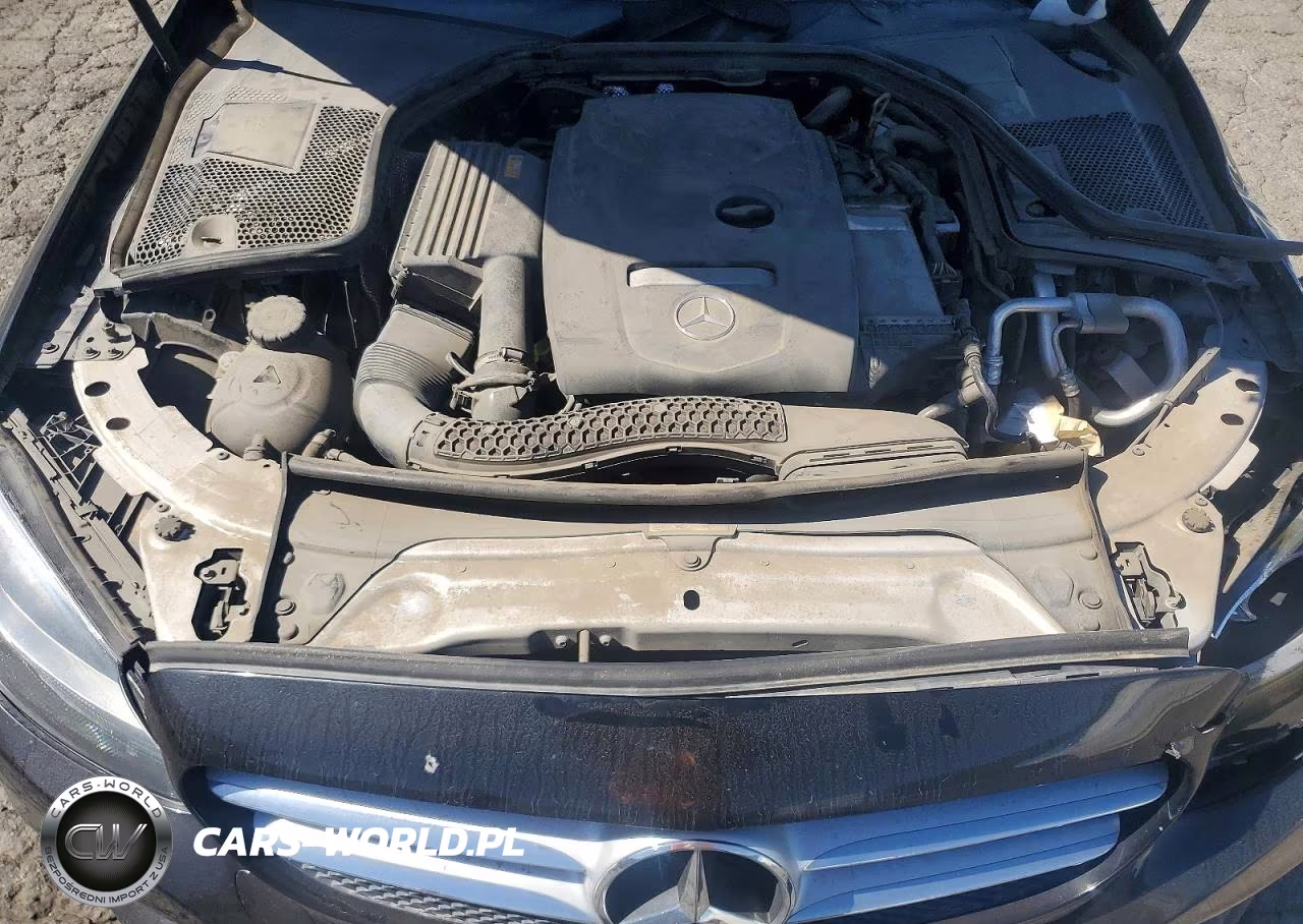 2018 Mercedes-Benz C 300 VIN:55SWF4JB5JU266793 - 11