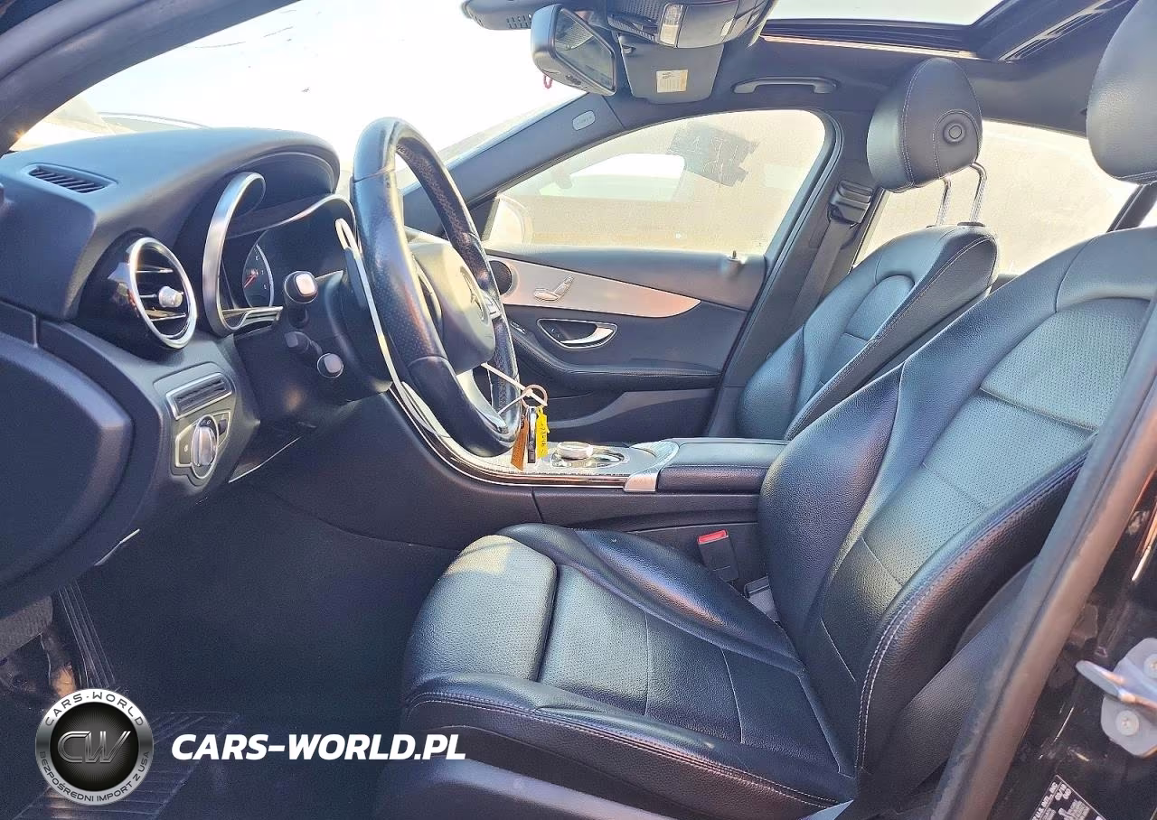 2018 Mercedes-Benz C 300 VIN:55SWF4JB5JU266793 - 7