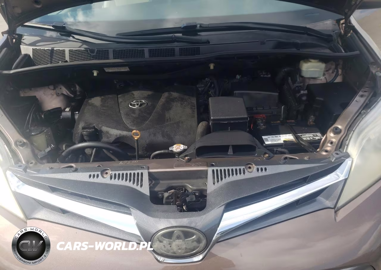2018 Toyota Sienna Xle VIN:5TDYZ3DC3JS944887 - 12