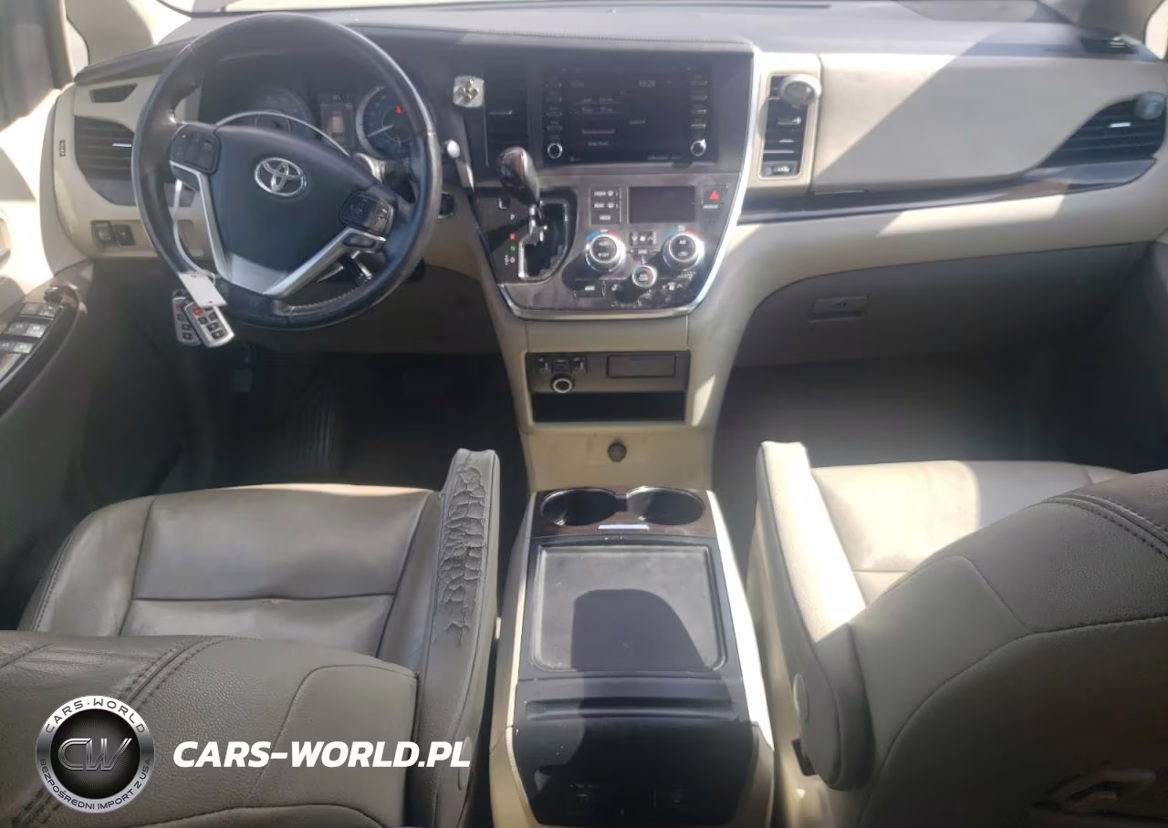 2018 Toyota Sienna Xle VIN:5TDYZ3DC3JS944887 - 8