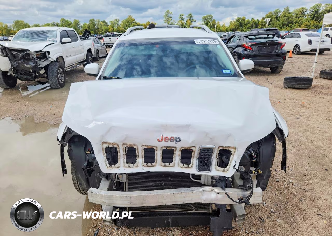 2020 Jeep Cherokee Latitude Plus VIN:1C4PJLLB0LD552444 - 5