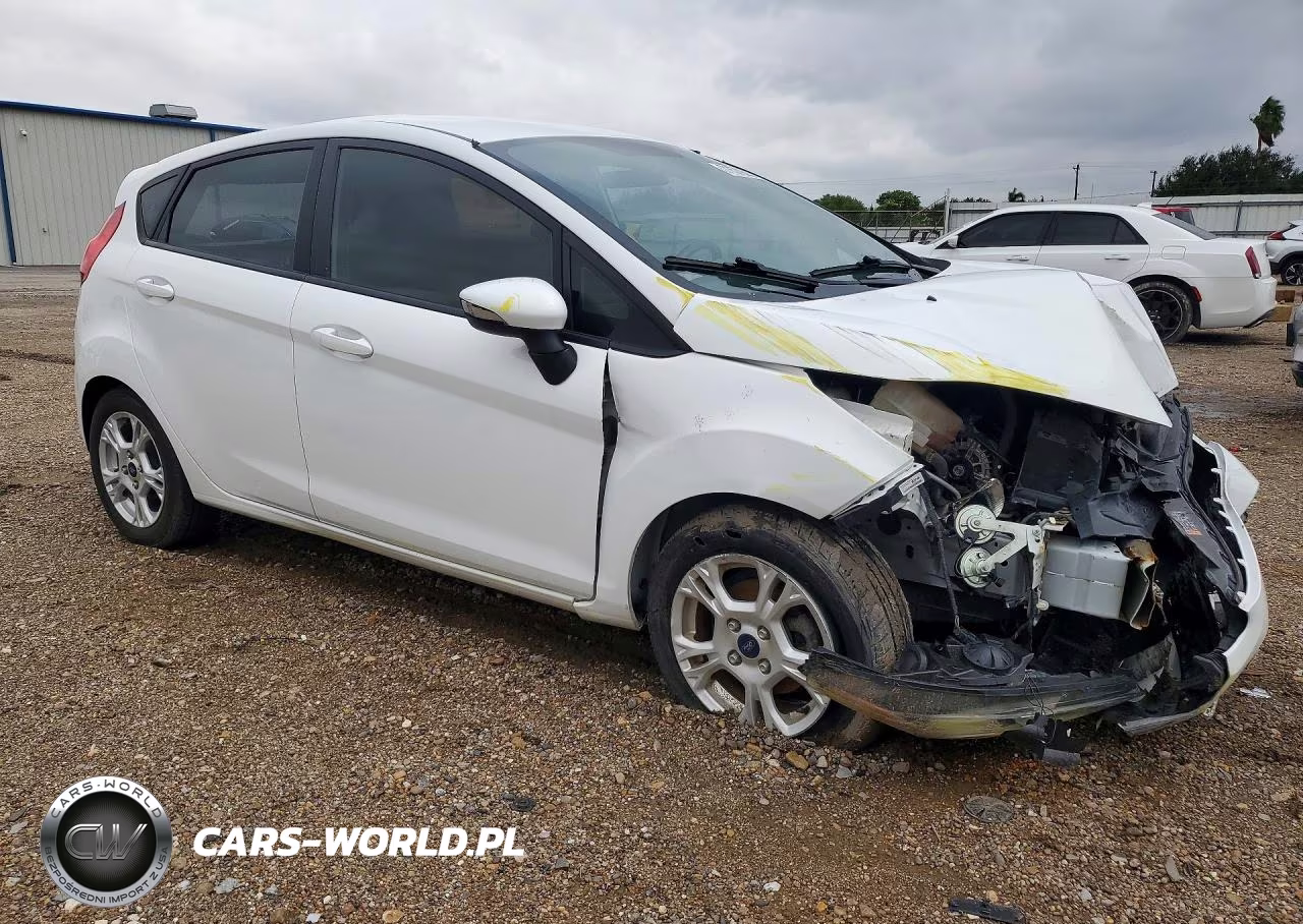 2015 Ford Fiesta Se VIN:3FADP4EJ1FM187122 - 4