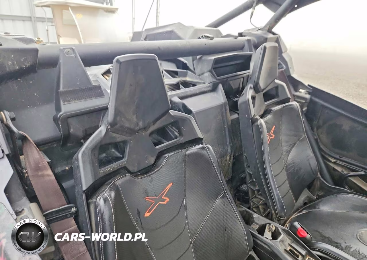 2020 Can-Am Maverick X3 Utility Vehicle VIN:3JBVDAV46LK000189 - 6