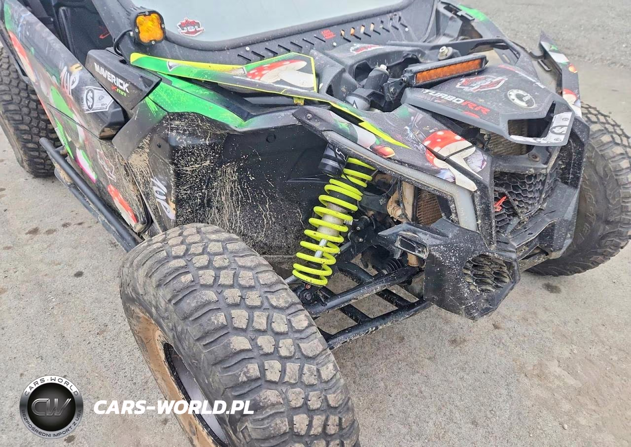 2020 Can-Am Maverick X3 Utility Vehicle VIN:3JBVDAV46LK000189 - 9