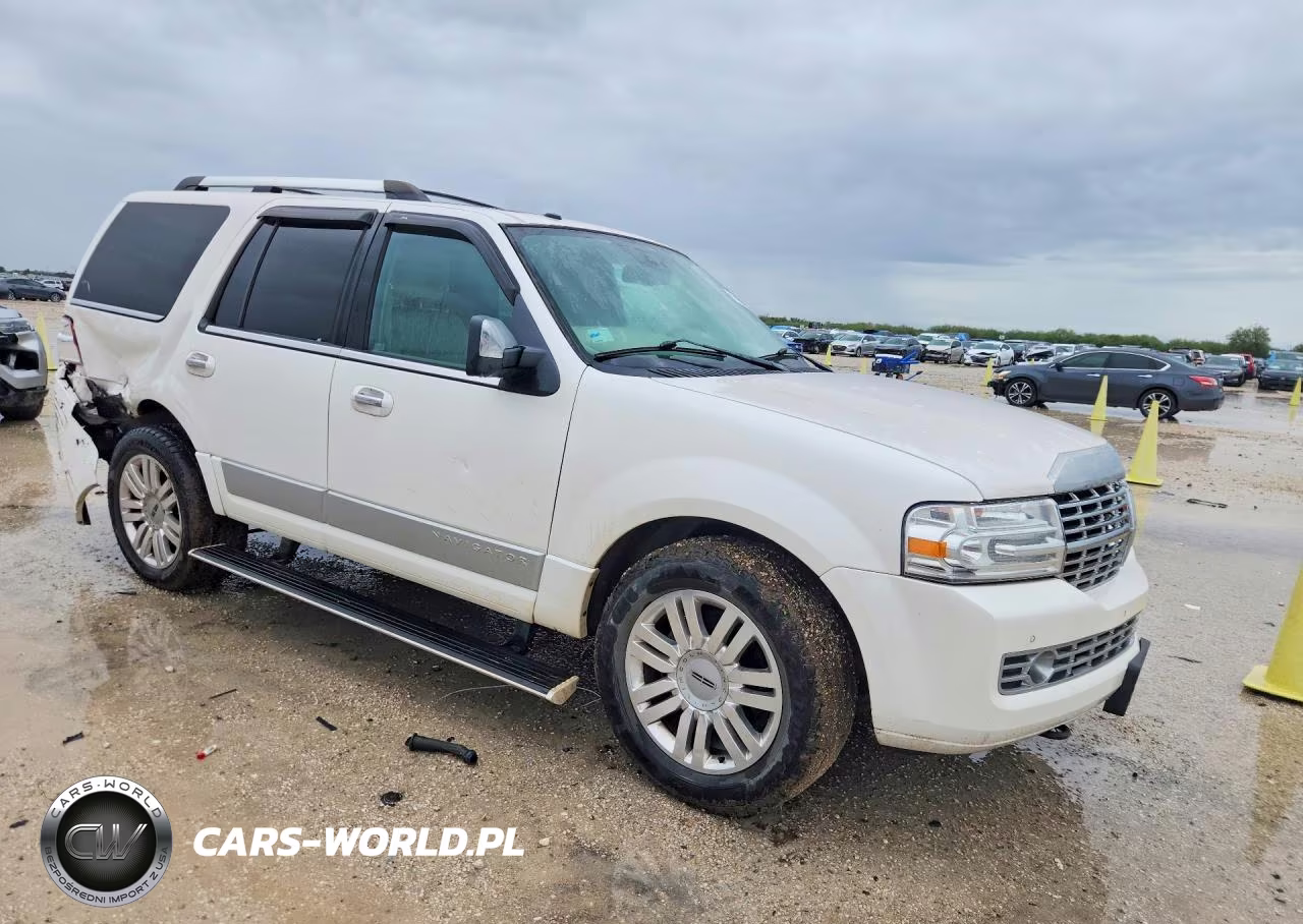 2012 Lincoln Navigator VIN:5LMJJ2J53CEL06813 - 4