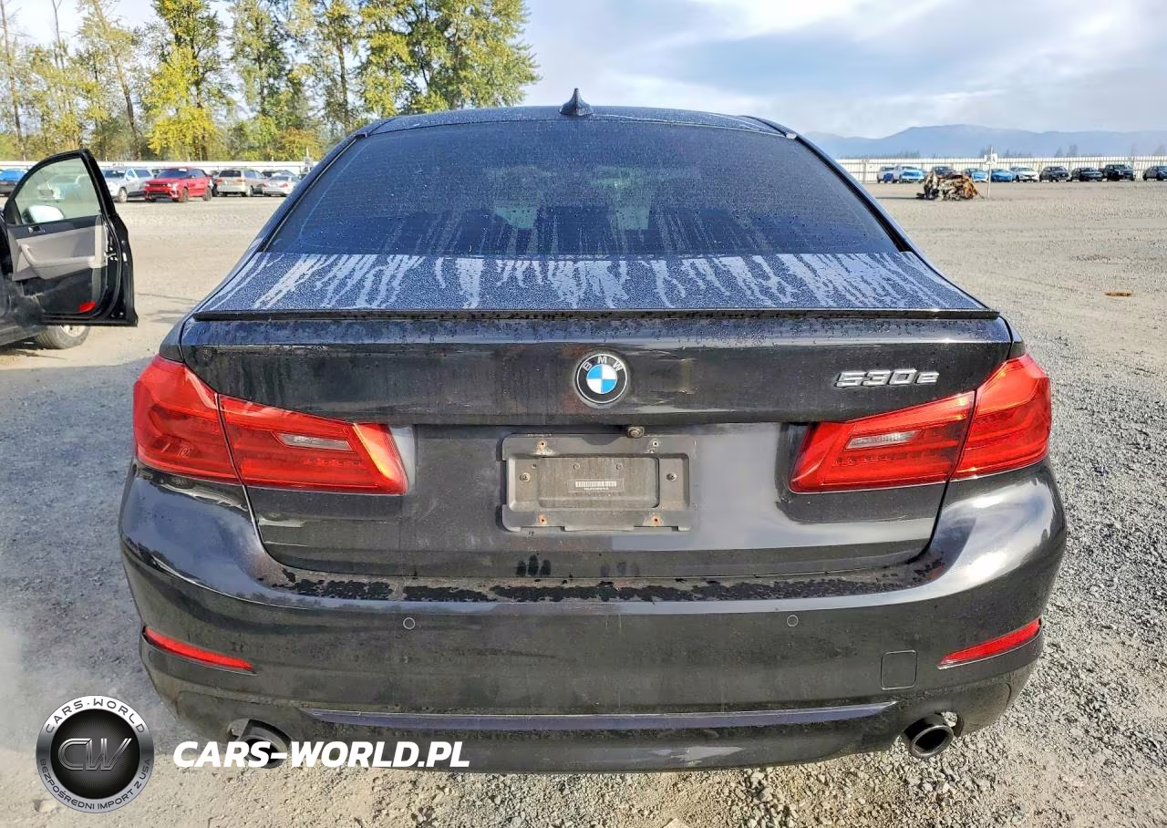 2019 BMW 530Xe VIN:WBAJB1C54KB375745 - 6