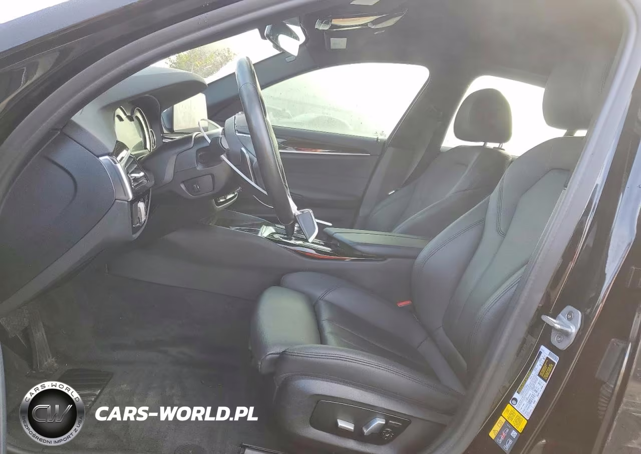 2019 BMW 530Xe VIN:WBAJB1C54KB375745 - 7