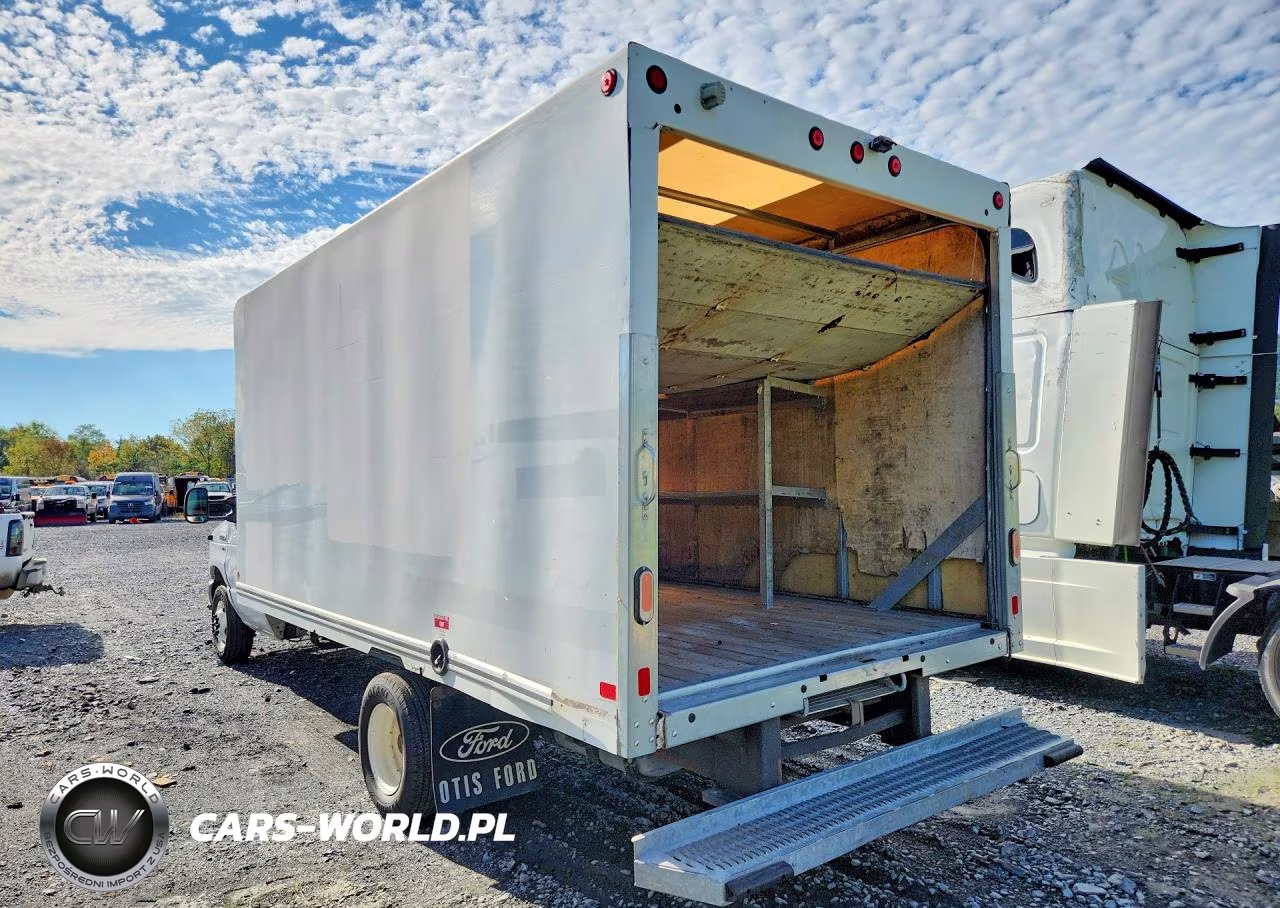 2019 Ford E-450 Cutaway VIN:1FDWE4F67KDC38272 - 2