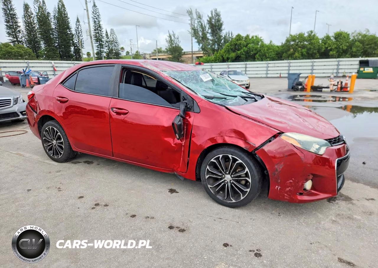 2015 Toyota Corolla S Plus VIN:2T1BURHE5FC395549 - 4