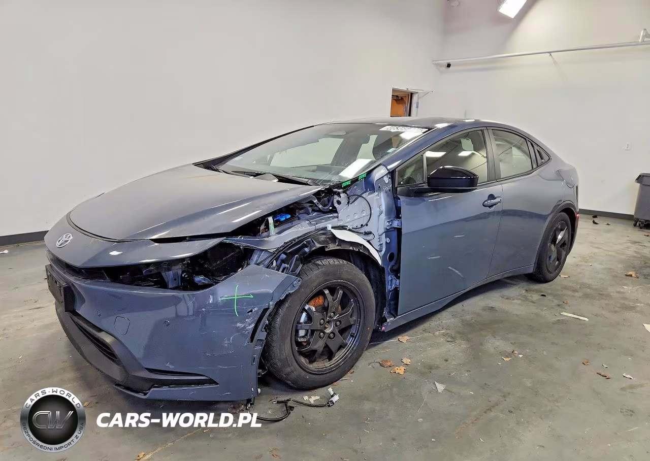 2025 Toyota Prius Le