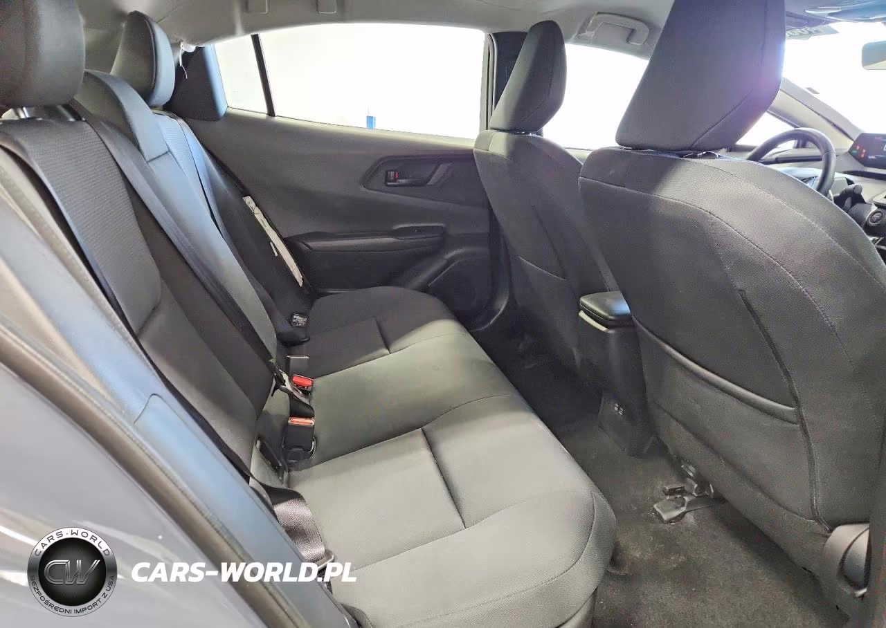 2025 Toyota Prius Le VIN:JTDACAAU9S3054787 - 10