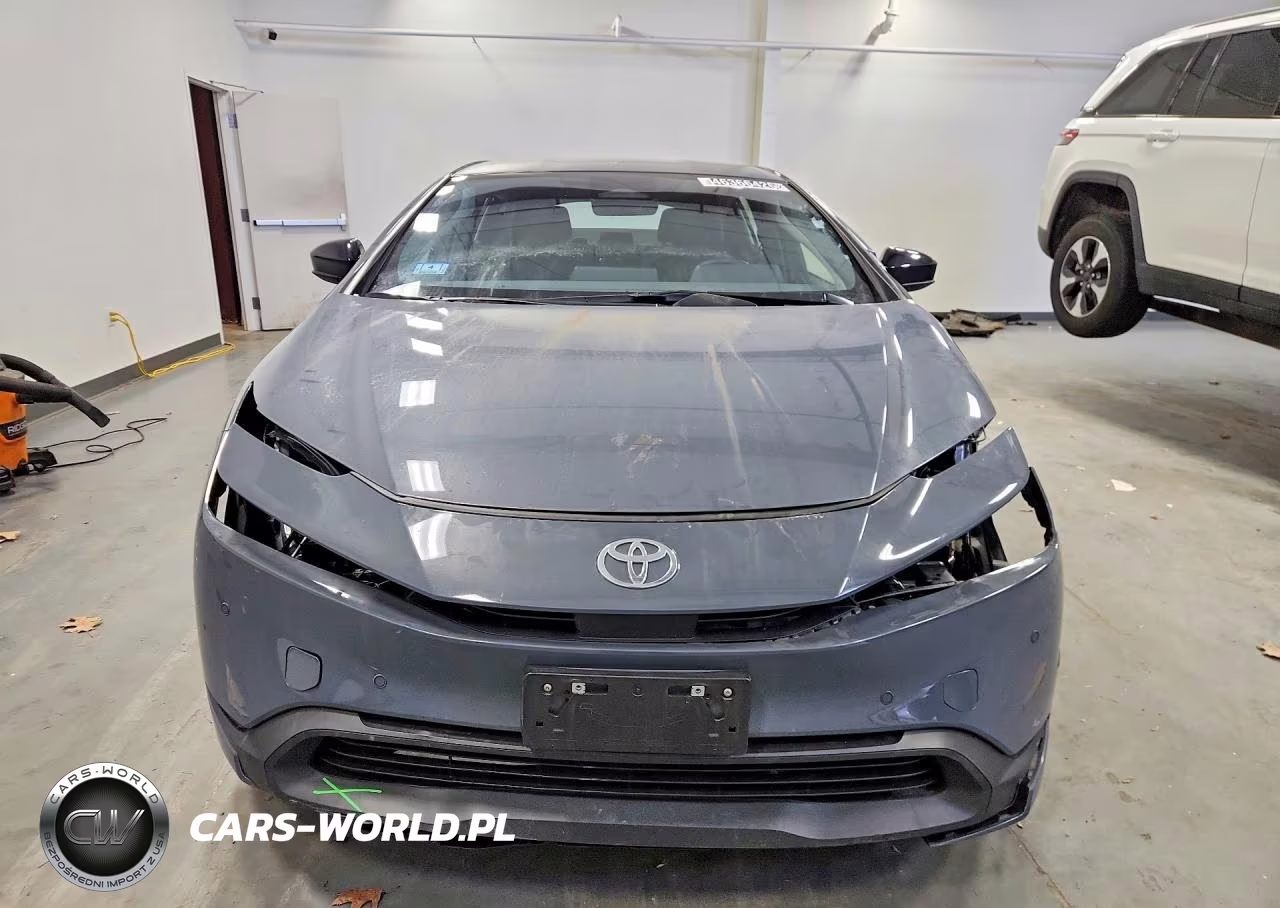 2025 Toyota Prius Le VIN:JTDACAAU9S3054787 - 5