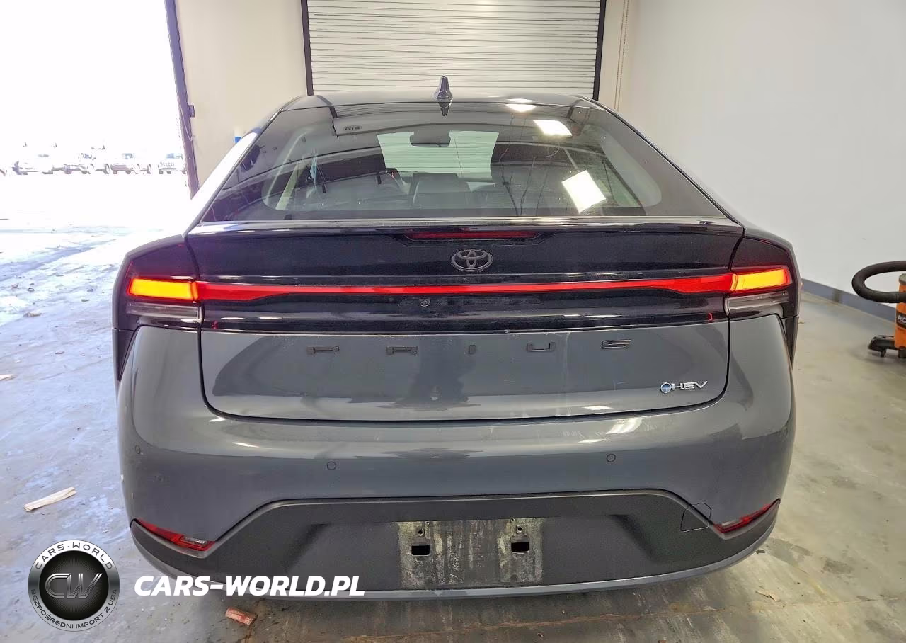 2025 Toyota Prius Le VIN:JTDACAAU9S3054787 - 6