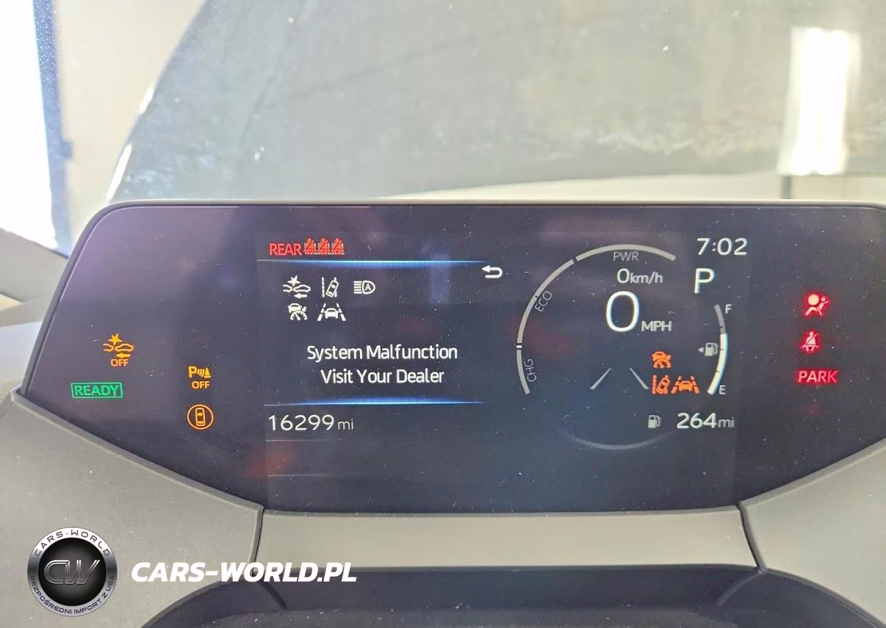 2025 Toyota Prius Le VIN:JTDACAAU9S3054787 - 9