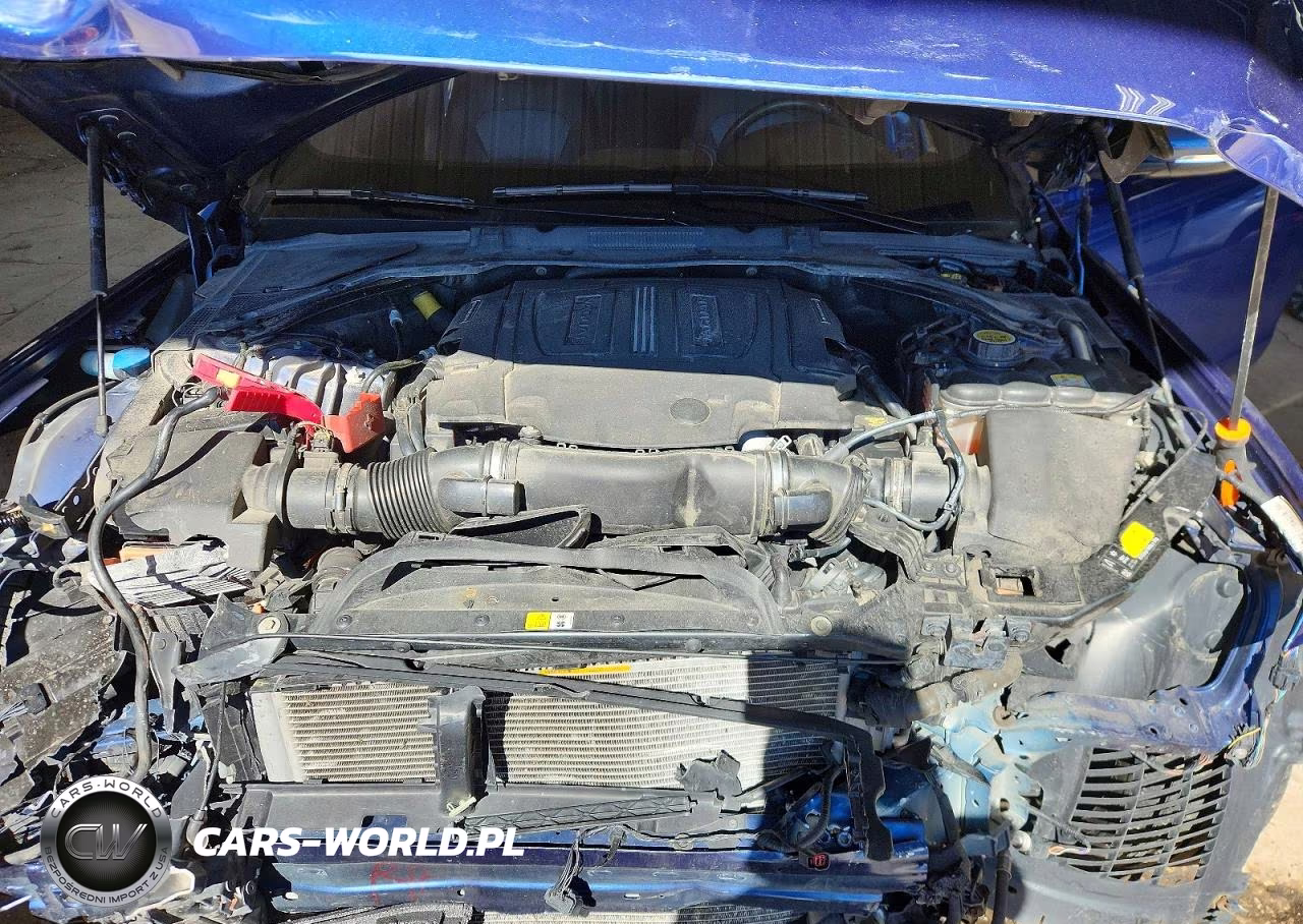 2017 Jaguar Xe R - Sport VIN:SAJAL4BV1HA952041 - 11