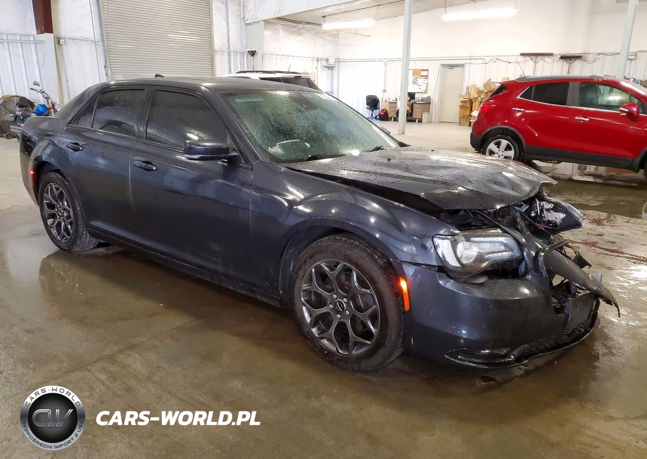 CHRYSLER 300 S VIN:2C3CCAGG5JH300521 - 4