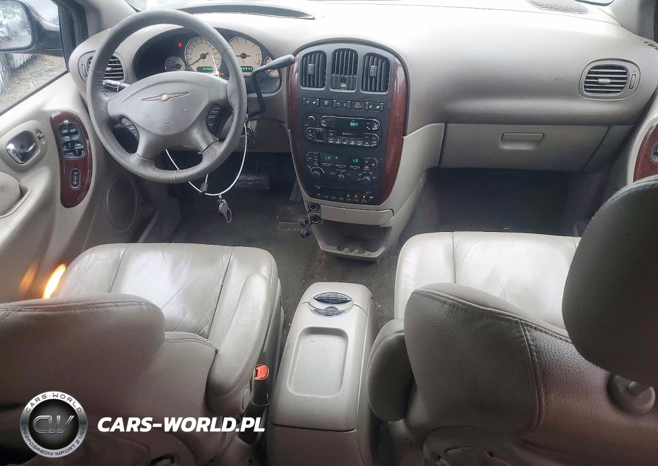 2003 Chrysler Town & Country Limited VIN:2C8GP64L53R163530 - 8