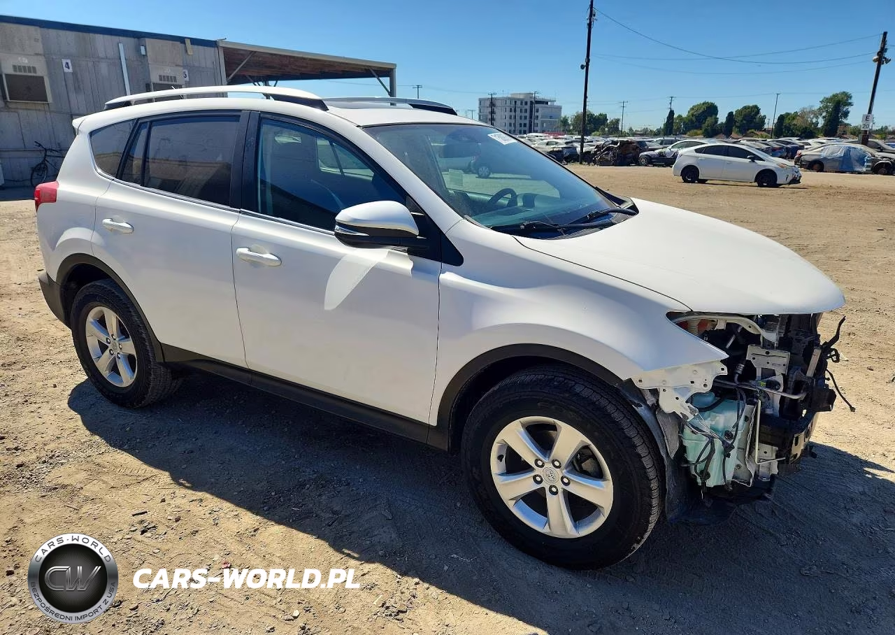 2014 Toyota Rav4 Xle VIN:2T3WFREV9EW096473 - 4