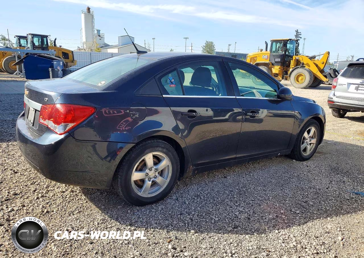 2014 Chevrolet Cruze Lt VIN:1G1PC5SB6E7221787 - 3