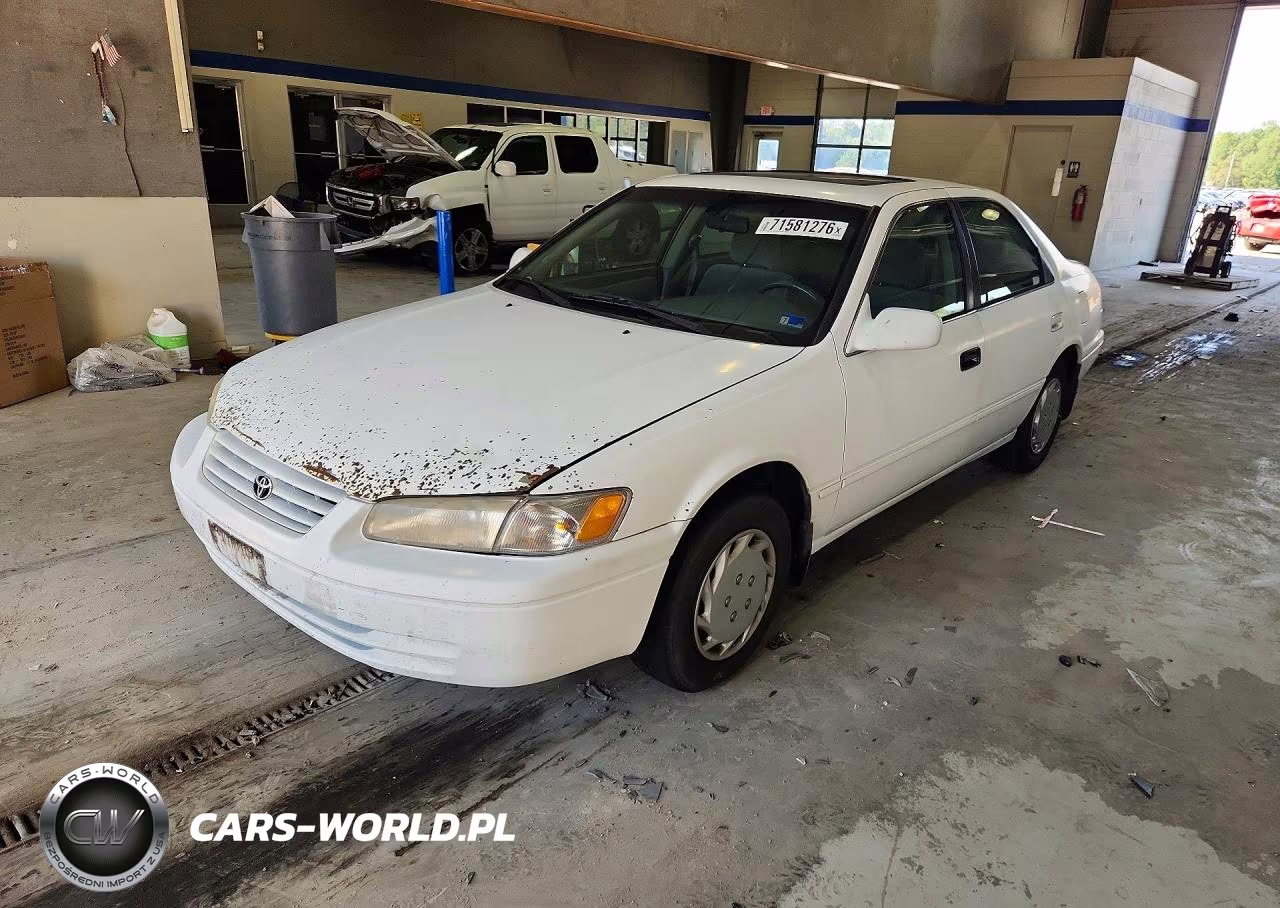 1999 Toyota Camry Ce