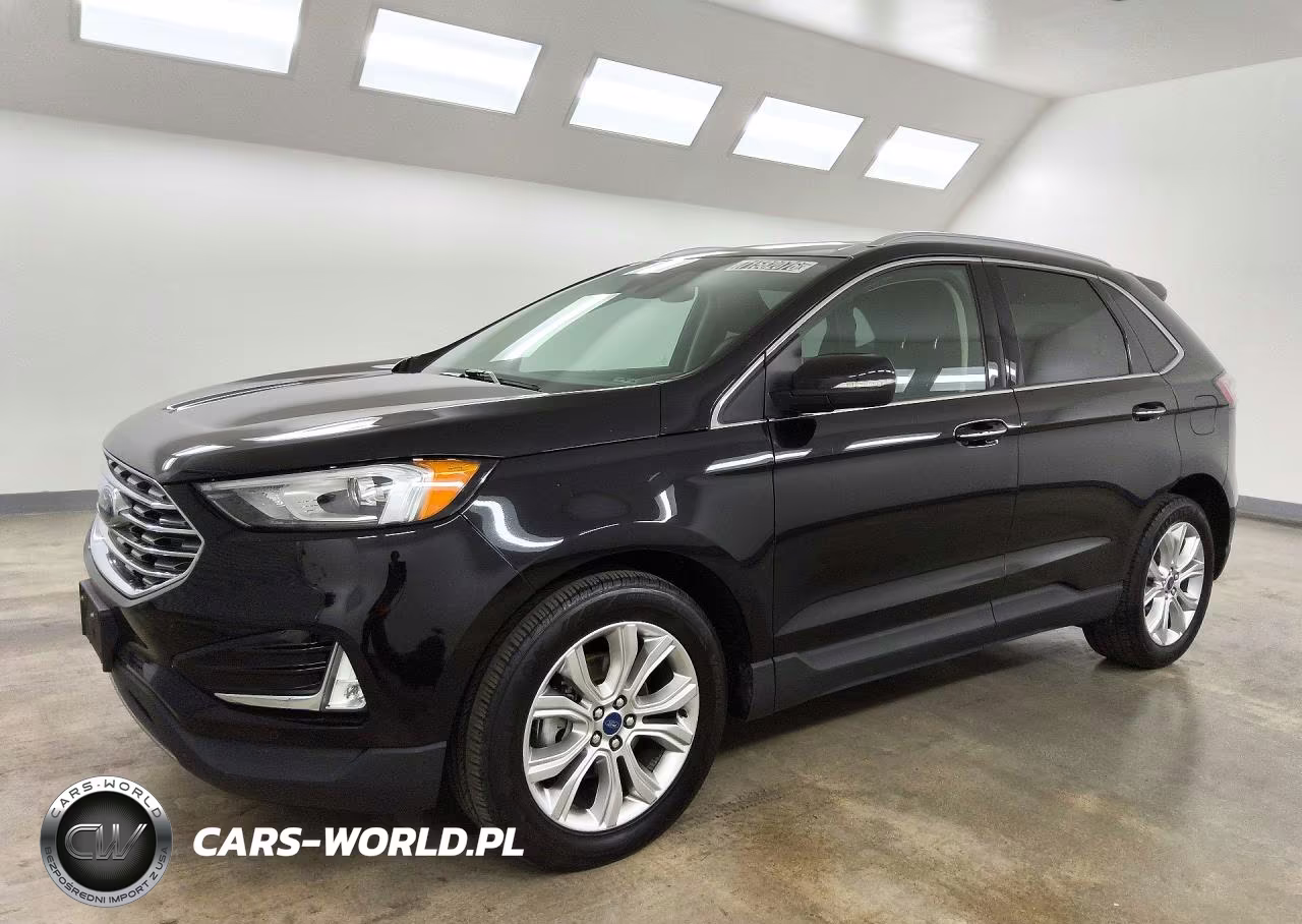 2020 Ford Edge Titanium