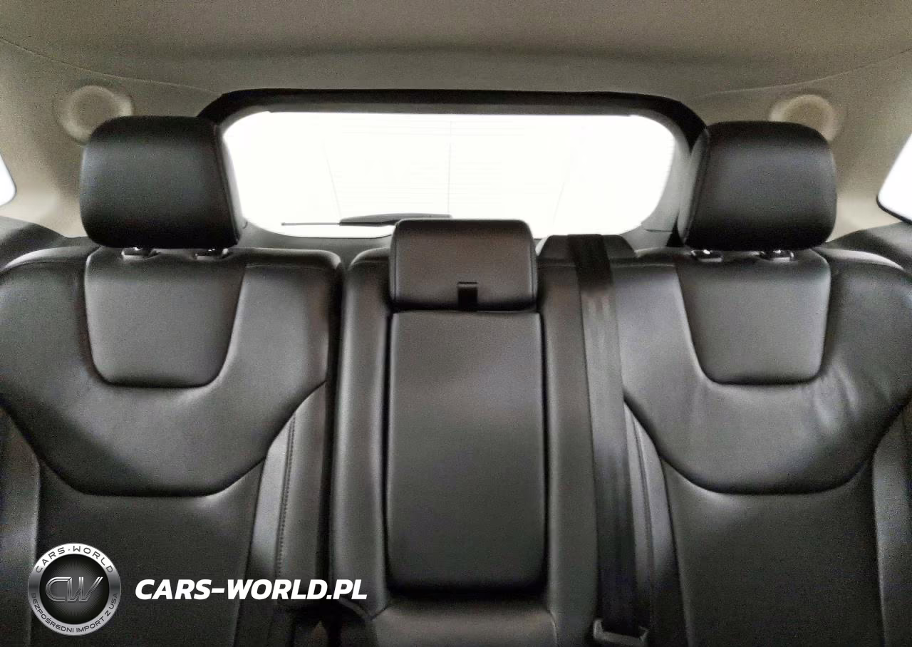 2020 Ford Edge Titanium VIN:2FMPK3K90LBB47939 - 10