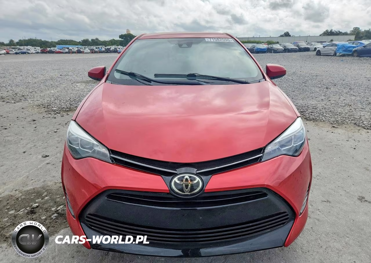 2018 Toyota Corolla Le VIN:5YFBURHE7JP767756 - 5