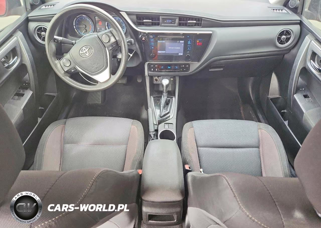 2018 Toyota Corolla Le VIN:5YFBURHE7JP767756 - 8