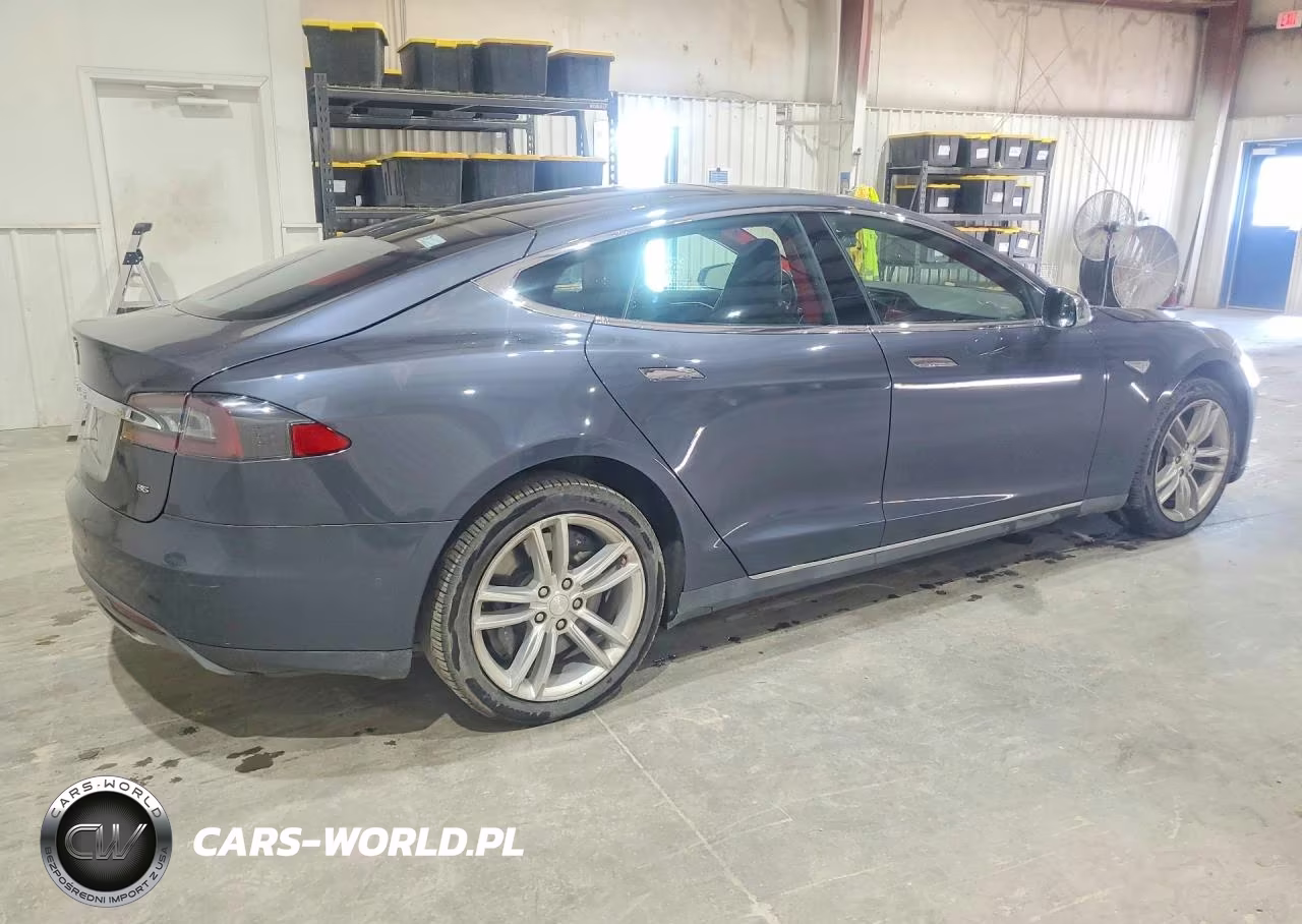 2014 Tesla Model S VIN:5YJSA1H11EFP64652 - 3