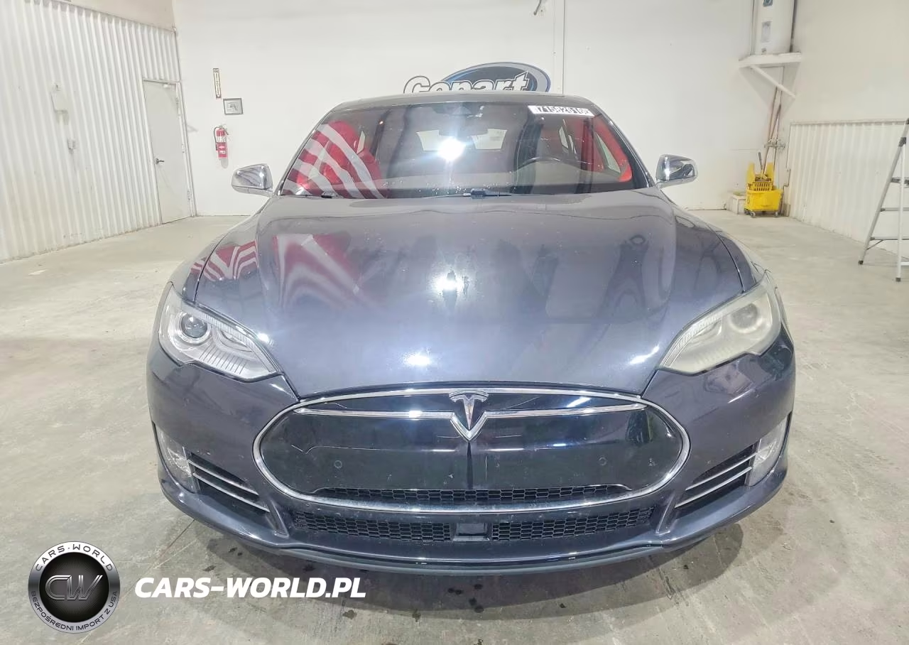 2014 Tesla Model S VIN:5YJSA1H11EFP64652 - 5