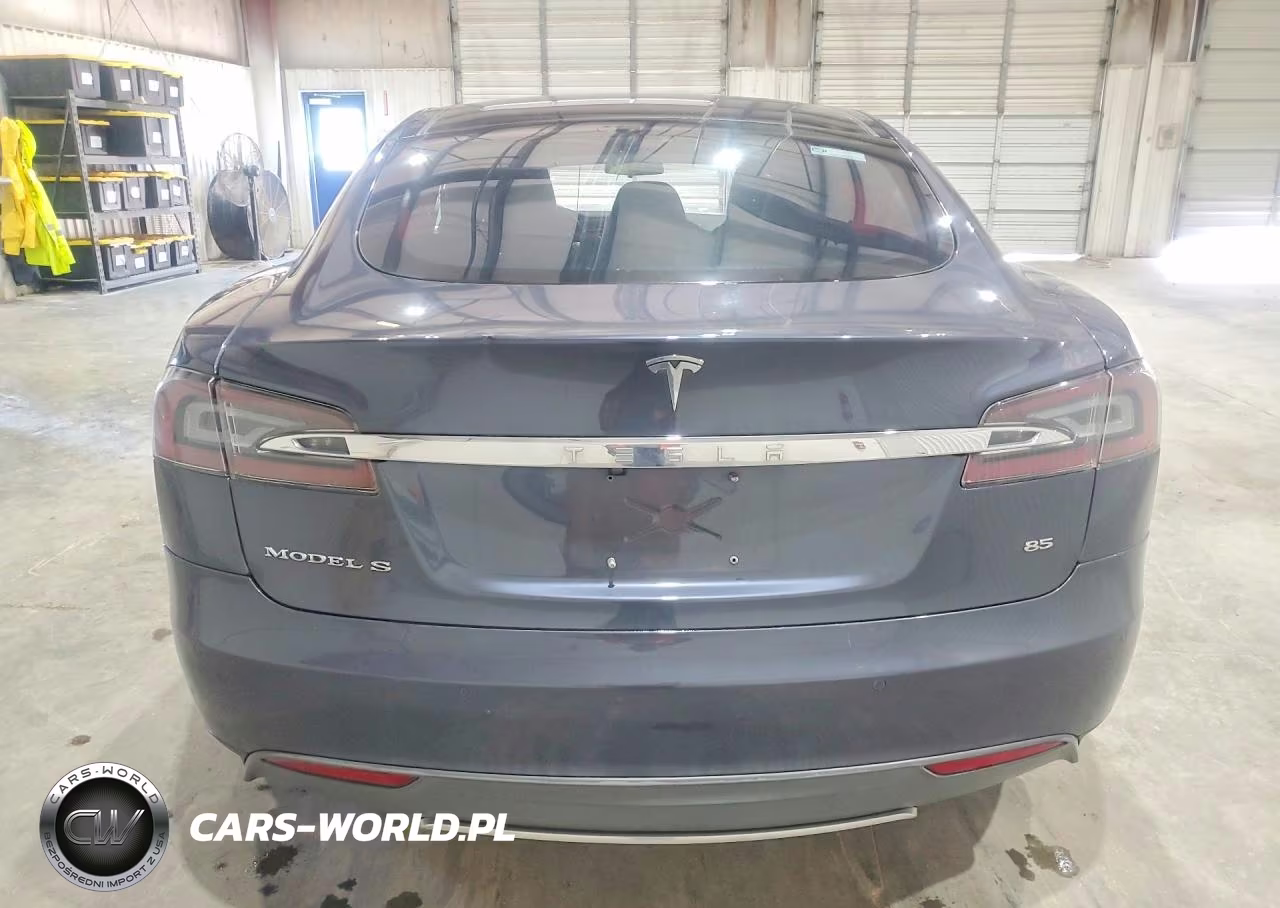 2014 Tesla Model S VIN:5YJSA1H11EFP64652 - 6