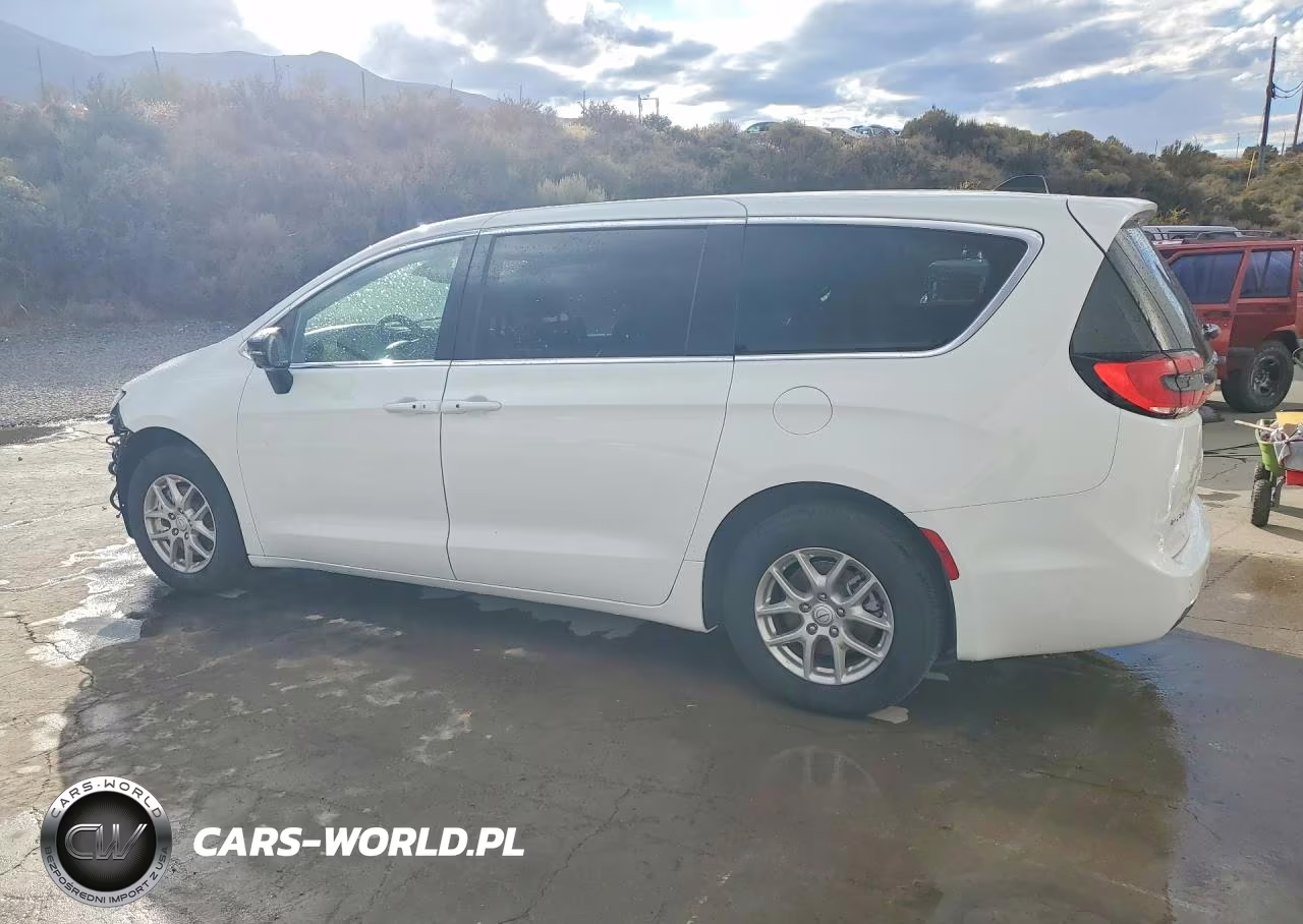 2026 Chrysler Pacifica Select VIN:2C4RC1BG5TR278093 - 2
