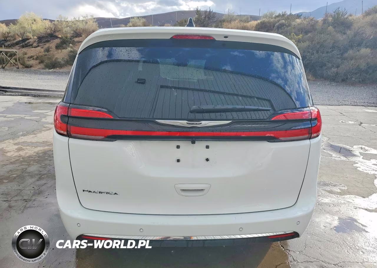 2026 Chrysler Pacifica Select VIN:2C4RC1BG5TR278093 - 6