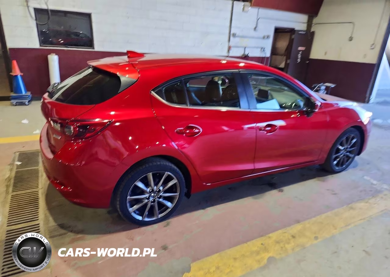 2018 Mazda 3 Grand Touring VIN:3MZBN1M39JM215523 - 3