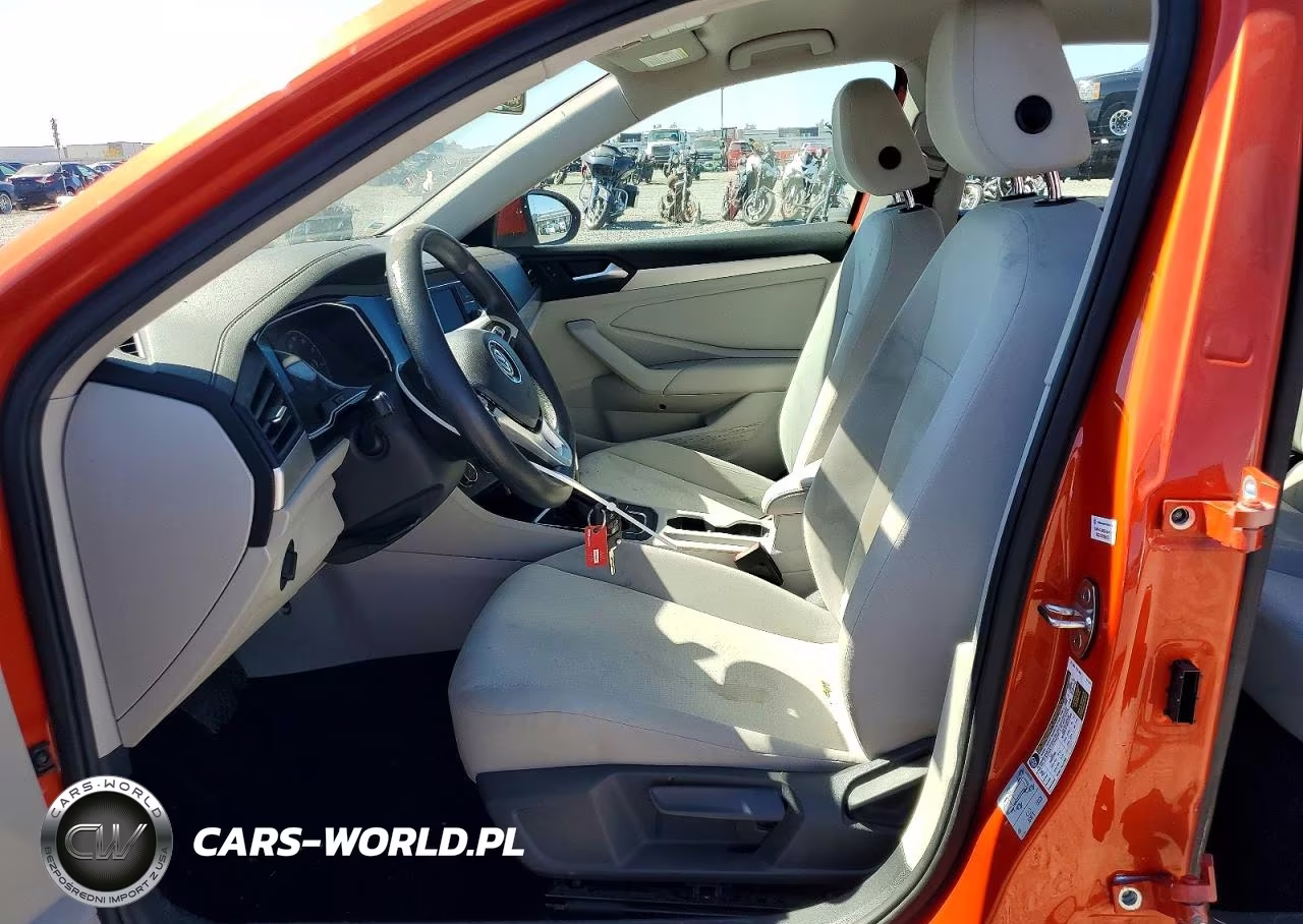 2019 Volkswagen Jetta S VIN:3VWCB7BU4KM184842 - 7